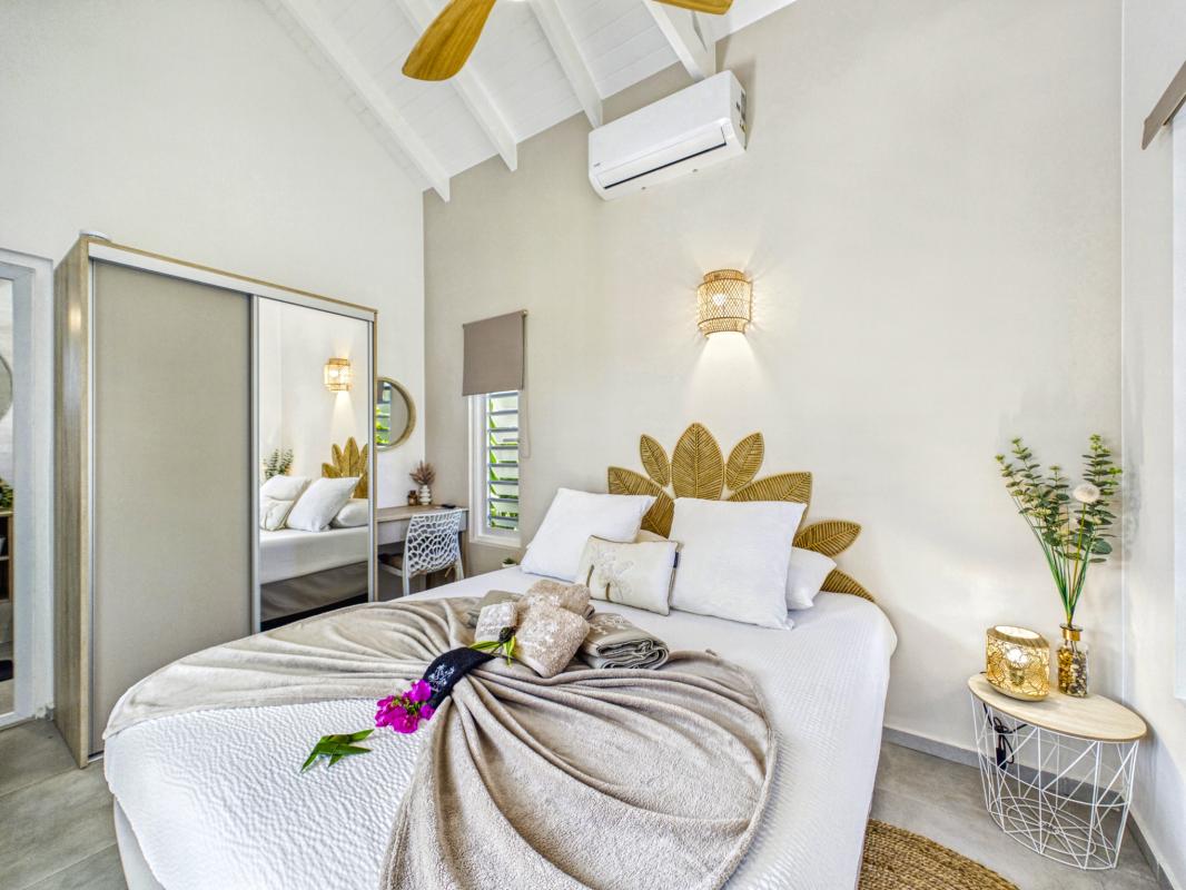 11.Guadeloupe Sainte-Rose- location villa 2 personnes-piscine